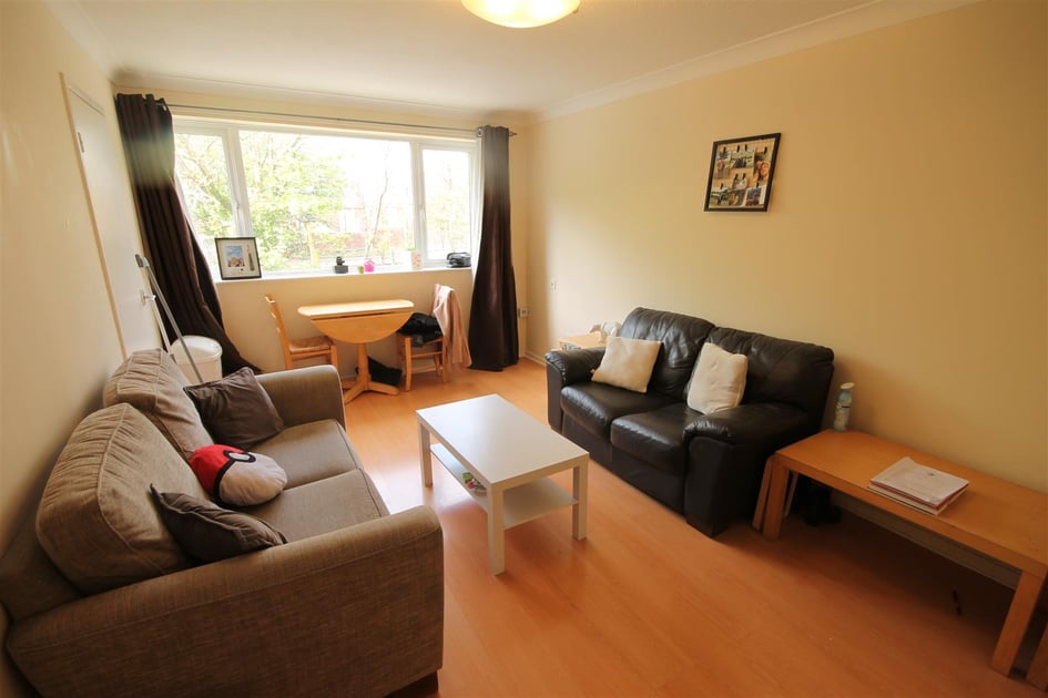 Lonsdale Court, Jesmond, Newcastle - Image 1